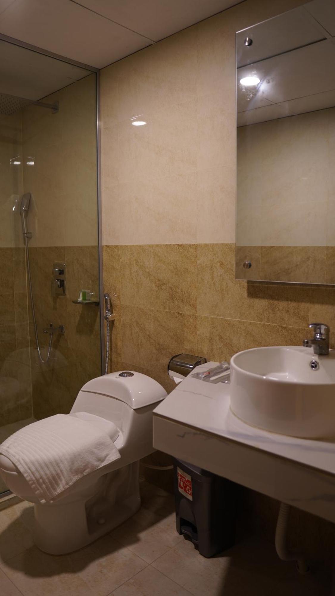 Hotel Grand Vistana Dhaka Zewnętrze zdjęcie