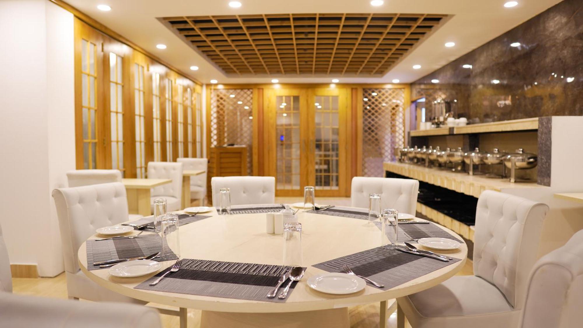 Hotel Grand Vistana Dhaka Zewnętrze zdjęcie