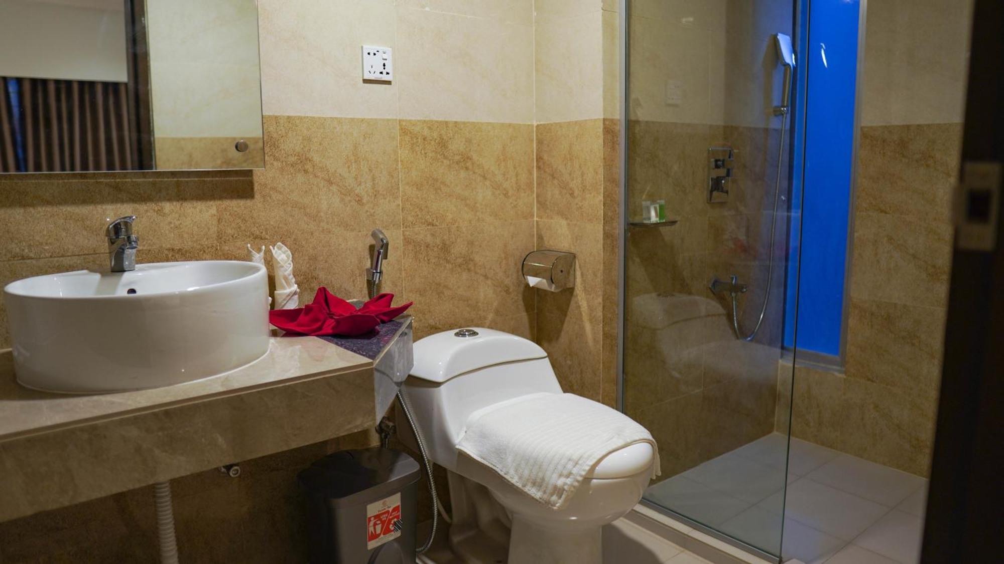 Hotel Grand Vistana Dhaka Zewnętrze zdjęcie
