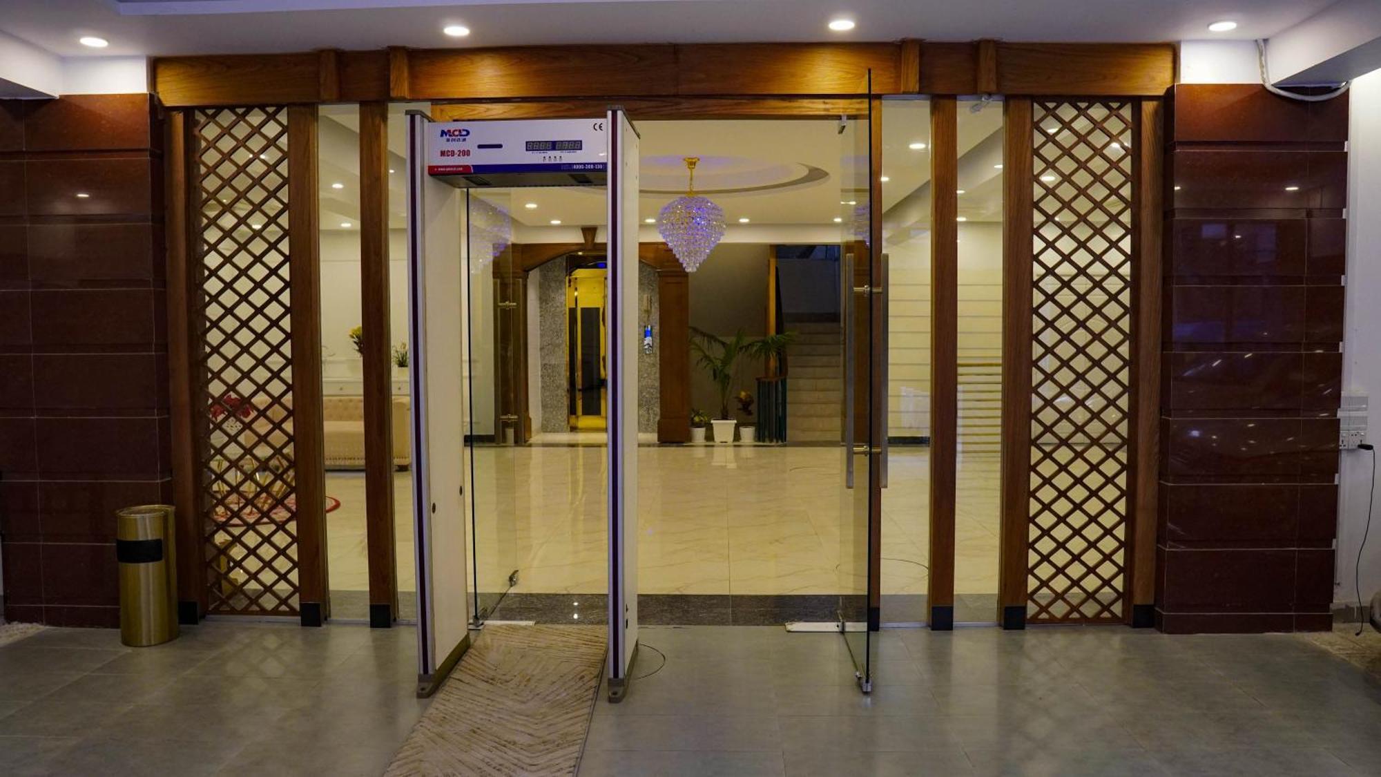 Hotel Grand Vistana Dhaka Zewnętrze zdjęcie
