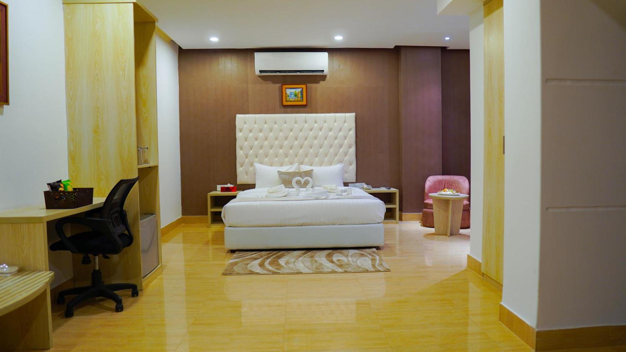 Hotel Grand Vistana Dhaka Zewnętrze zdjęcie